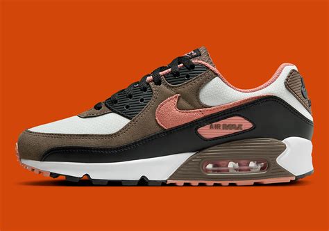 Nike Air Max 90 thread